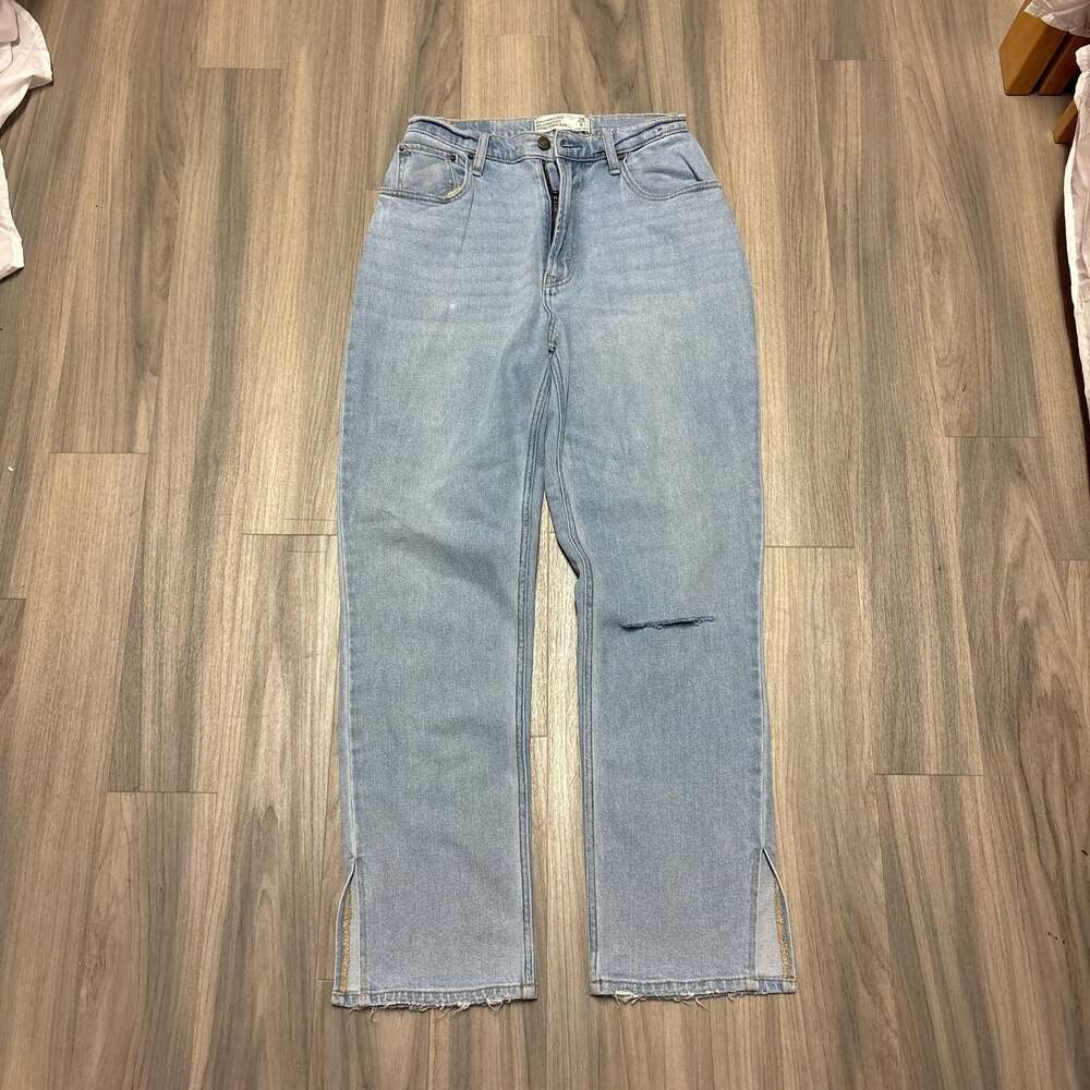 Abercrombie & Fitch The 90's Relaxed Jean High Rise Straight Leg Jeans
